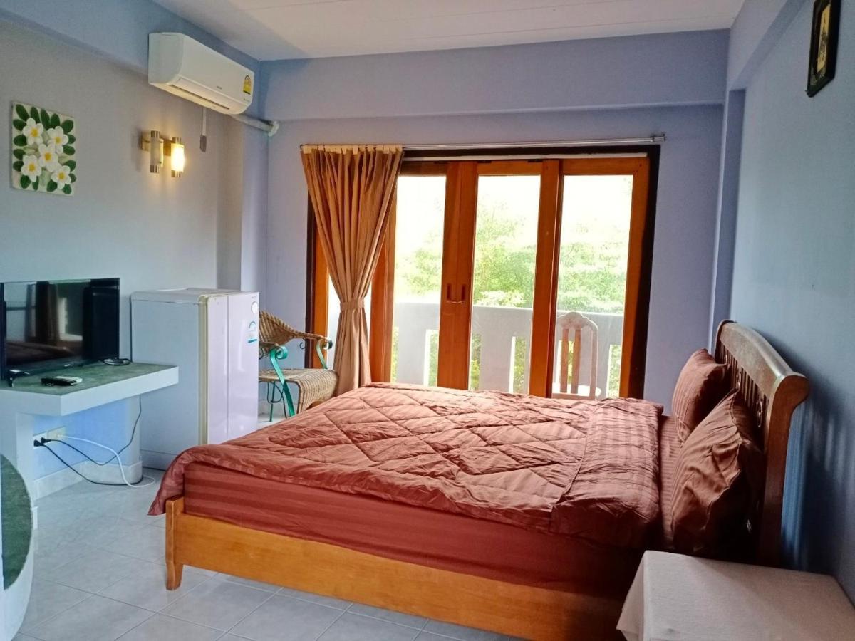 Pott Wisma tamu Chaweng (Koh Samui)